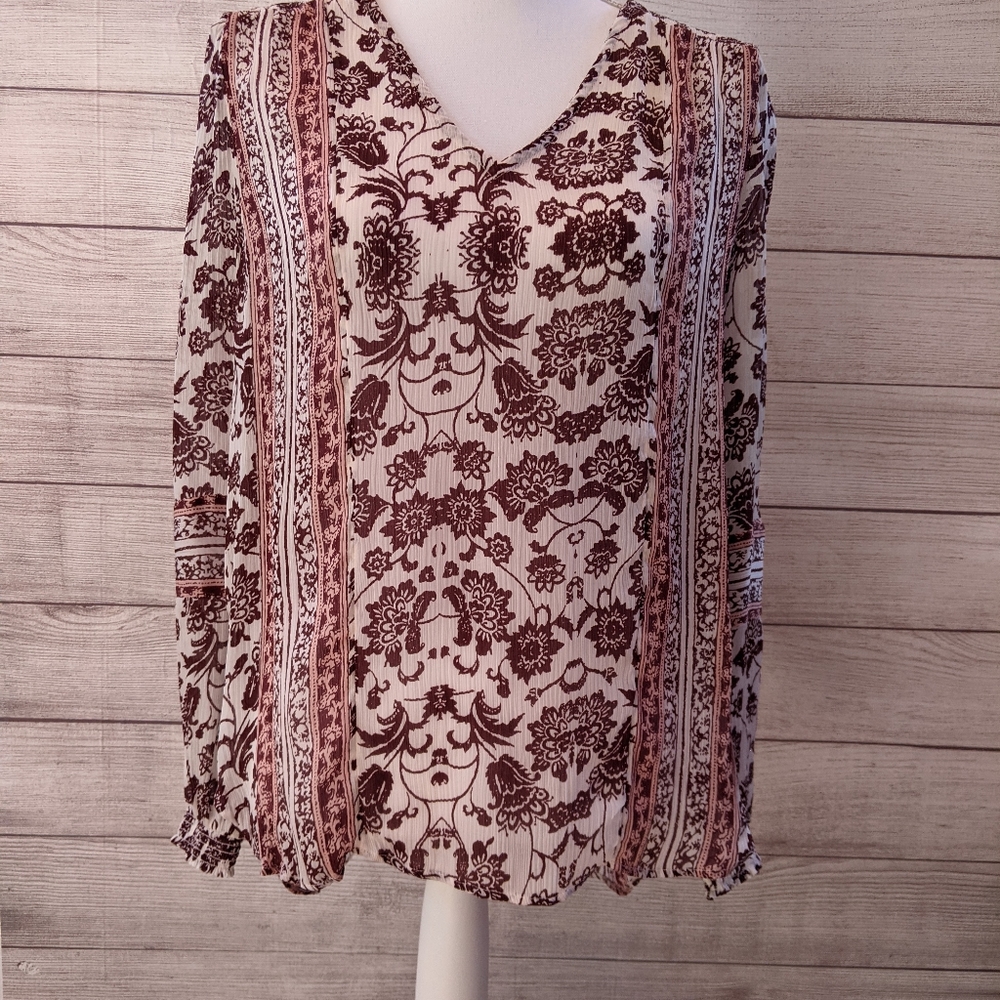 Lucky Brand Top size Large, white and red floral